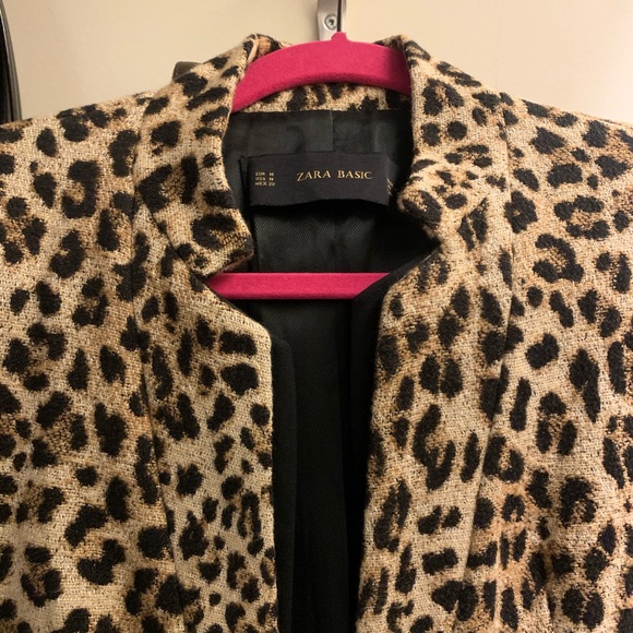 ZARA WORN ONCE LEOPARD MID THICK COAT - Picture 2 of 2